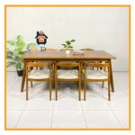 Set Meja Makan Selly