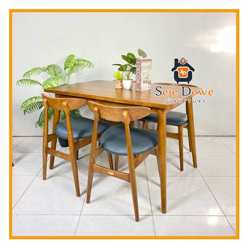 Set Meja Minimalist kayu jati 4 Kursi