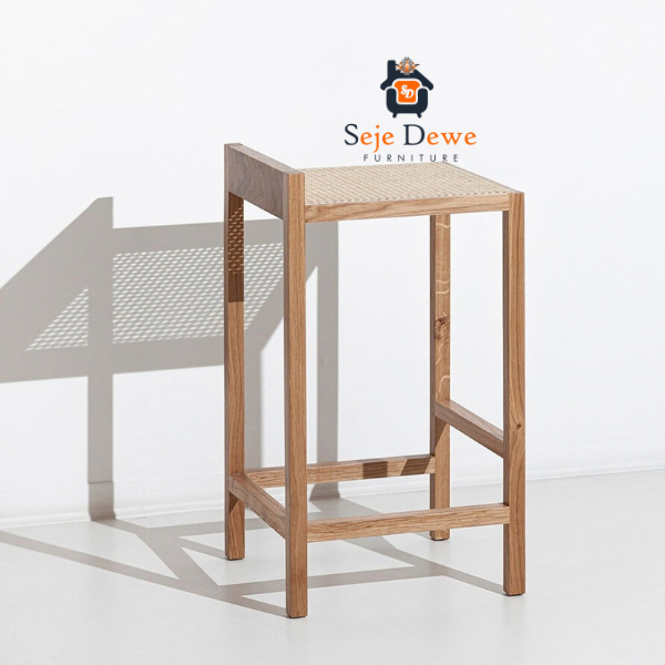 kursi bar rattan modern