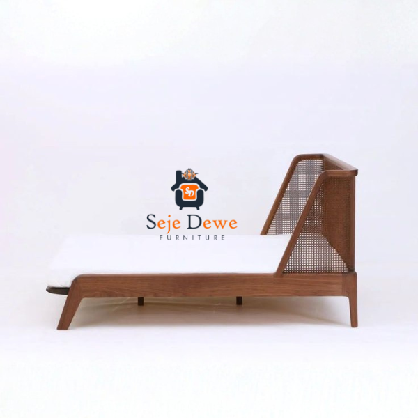 tempat tidur modern rattan